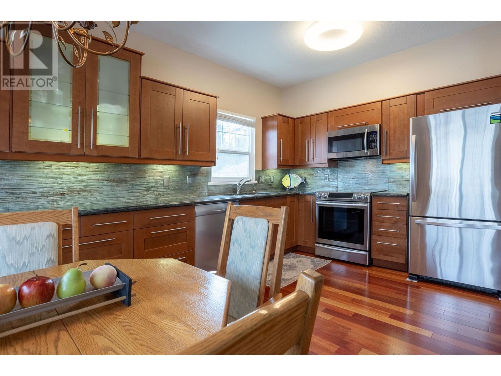 1 1751 Paddock Drive, Coquitlam, British Columbia  V3E 3M2 - Photo 14 - R2959546