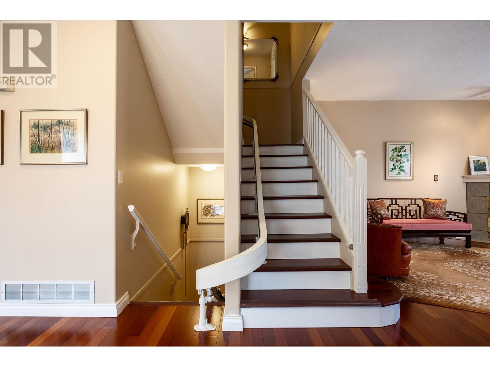 1 1751 Paddock Drive, Coquitlam, British Columbia  V3E 3M2 - Photo 18 - R2959546