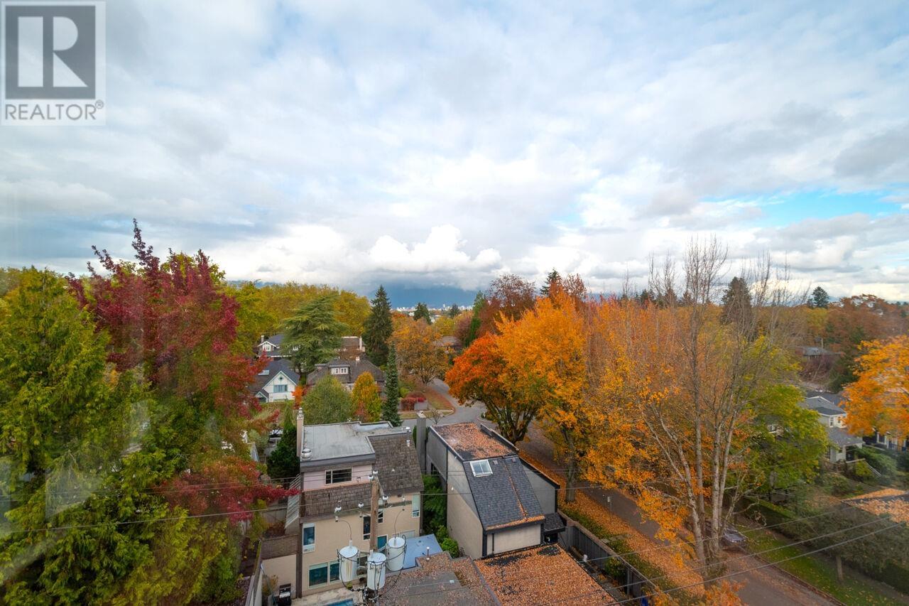 Listing Picture 19 of 20 : 7 5389 VINE STREET, Vancouver / 溫哥華 - 魯藝地產 Yvonne Lu Group - MLS Medallion Club Member