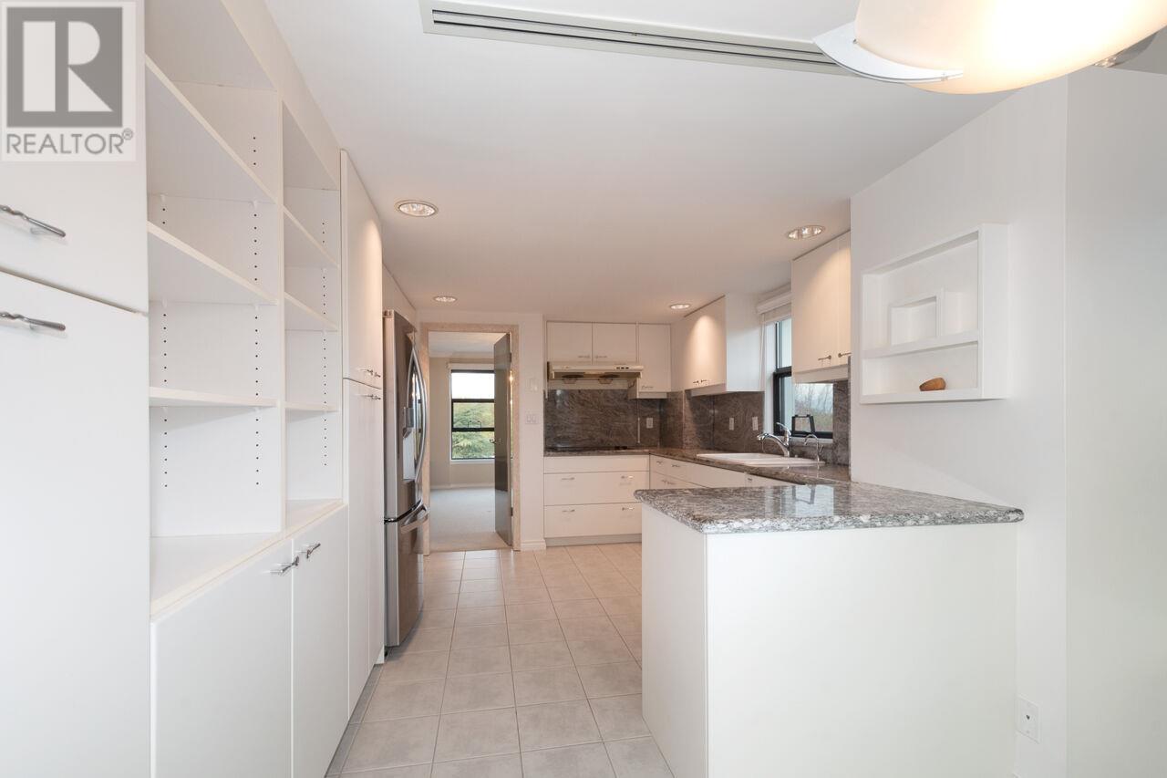 Listing Picture 5 of 20 : 7 5389 VINE STREET, Vancouver / 溫哥華 - 魯藝地產 Yvonne Lu Group - MLS Medallion Club Member