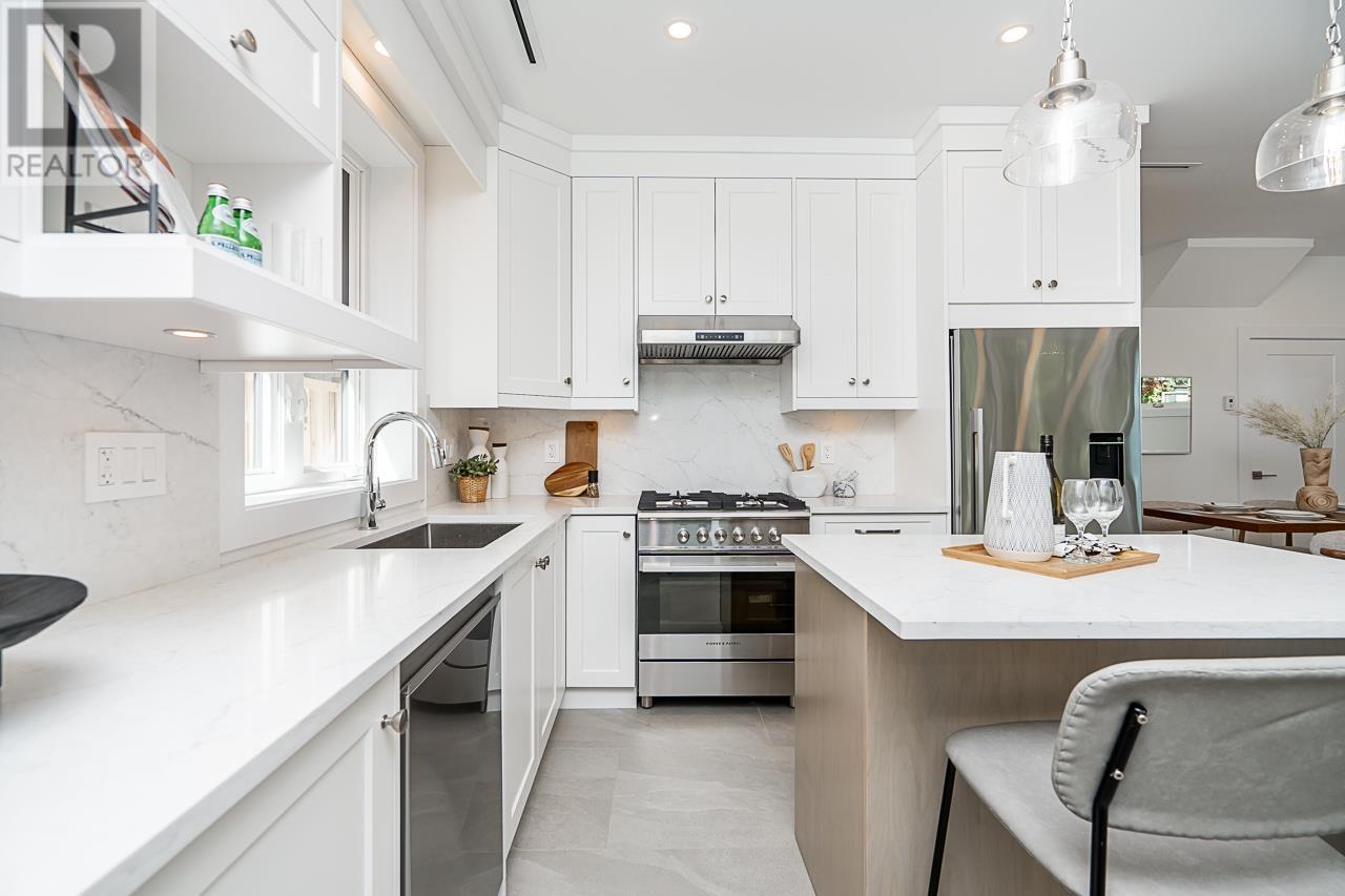 Listing Picture 11 of 34 : 1 6273 WINDSOR STREET, Vancouver / 溫哥華 - 魯藝地產 Yvonne Lu Group - MLS Medallion Club Member