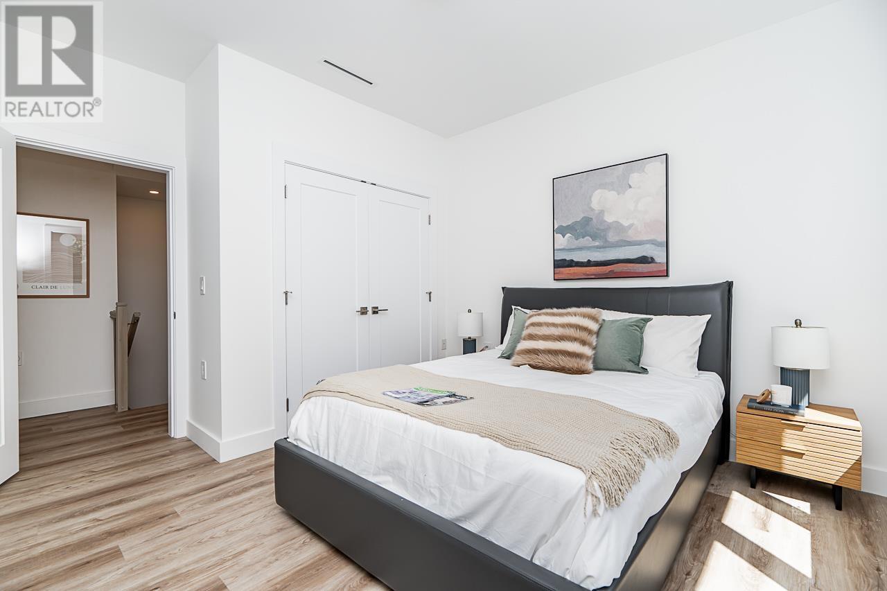 Listing Picture 18 of 34 : 1 6273 WINDSOR STREET, Vancouver / 溫哥華 - 魯藝地產 Yvonne Lu Group - MLS Medallion Club Member