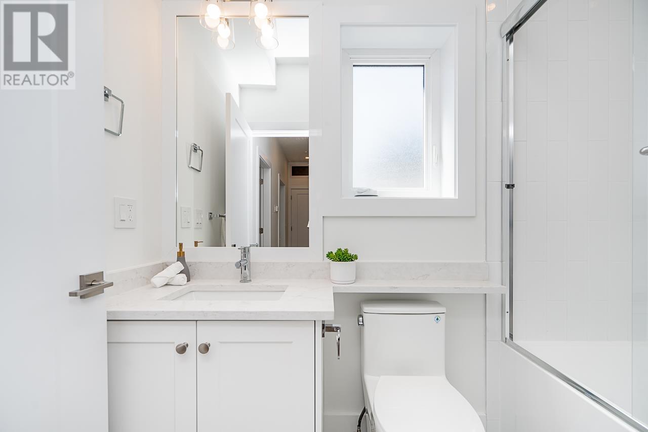 Listing Picture 21 of 34 : 1 6273 WINDSOR STREET, Vancouver / 溫哥華 - 魯藝地產 Yvonne Lu Group - MLS Medallion Club Member