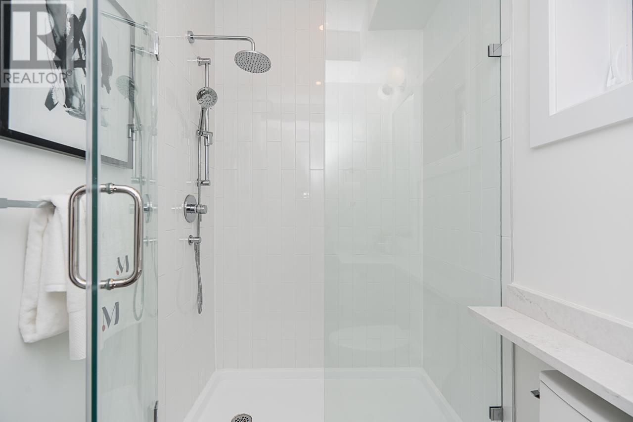 Listing Picture 14 of 34 : 2 6273 WINDSOR STREET, Vancouver / 溫哥華 - 魯藝地產 Yvonne Lu Group - MLS Medallion Club Member