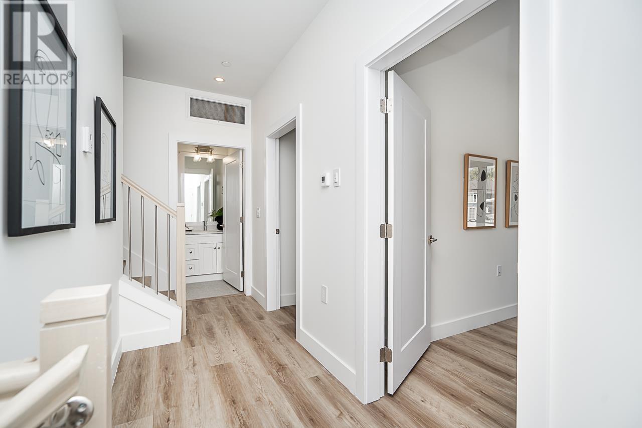 Listing Picture 15 of 34 : 2 6273 WINDSOR STREET, Vancouver / 溫哥華 - 魯藝地產 Yvonne Lu Group - MLS Medallion Club Member