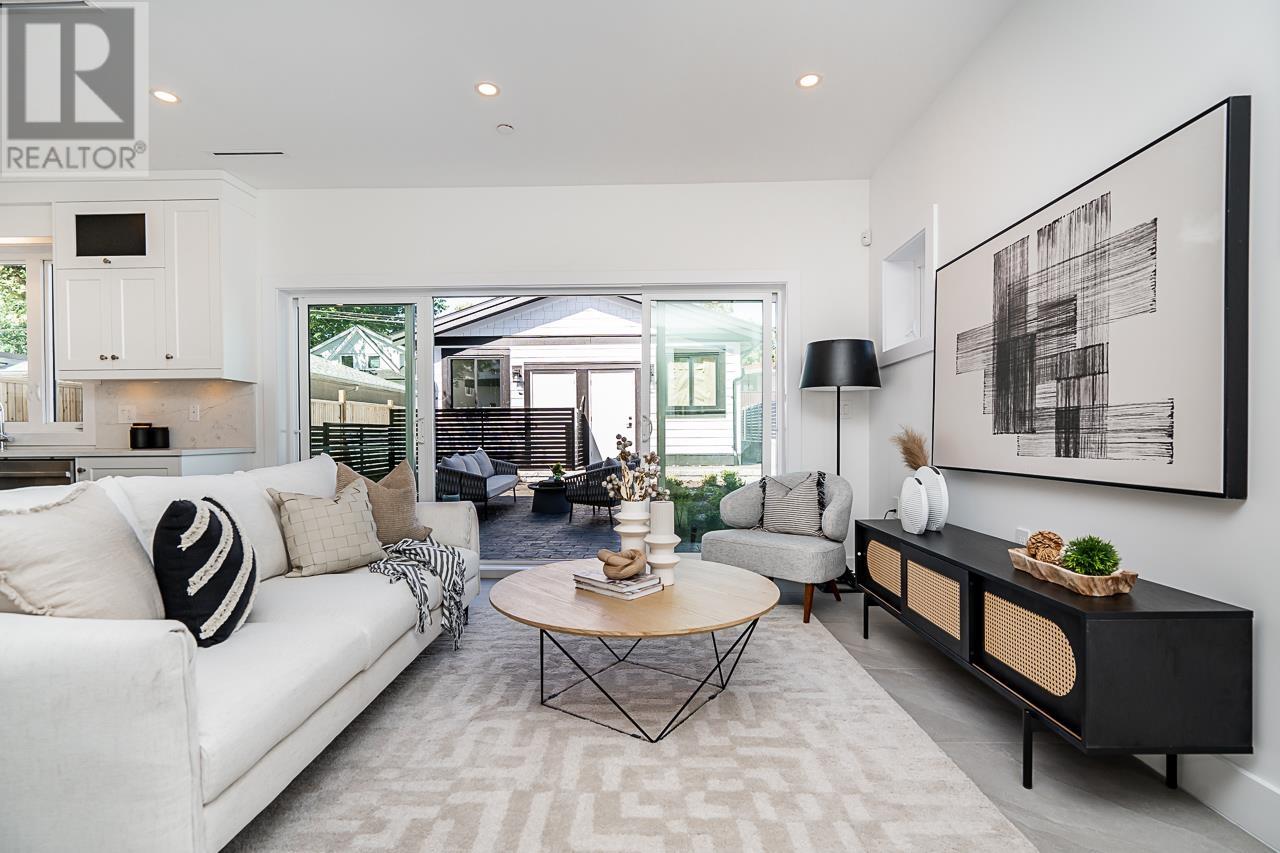 Listing Picture 3 of 34 : 2 6273 WINDSOR STREET, Vancouver / 溫哥華 - 魯藝地產 Yvonne Lu Group - MLS Medallion Club Member