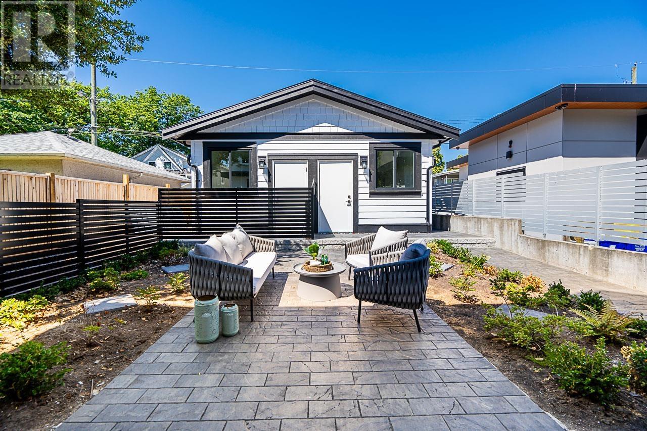 Listing Picture 31 of 34 : 2 6273 WINDSOR STREET, Vancouver / 溫哥華 - 魯藝地產 Yvonne Lu Group - MLS Medallion Club Member