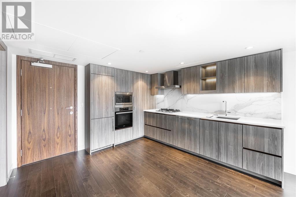 Property at 1006 8555 CAPSTAN WAY image 3