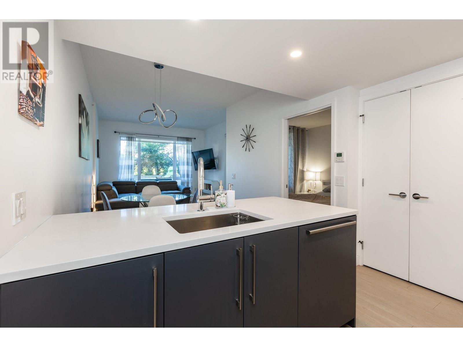211 8888 Osler Street, Vancouver, British Columbia  V6P 4G2 - Photo 12 - R2959617