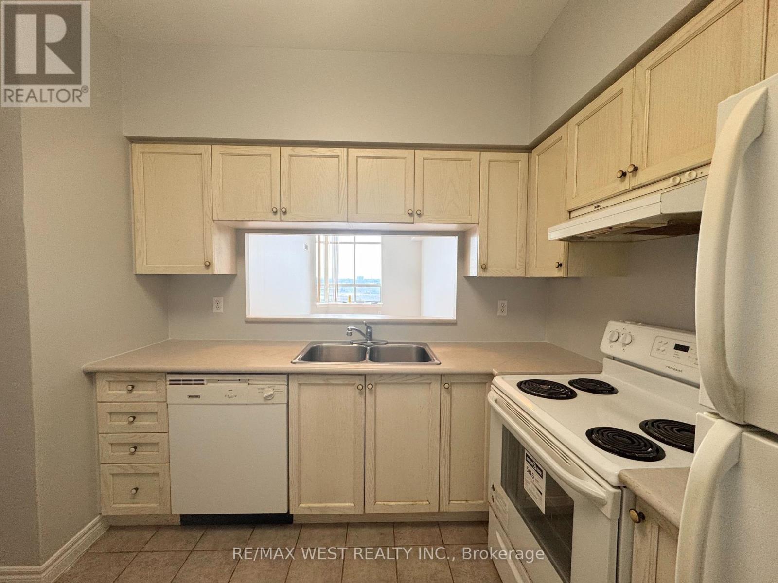 Property at PH7 - 1700 EGLINTON AVENUE E image 5
