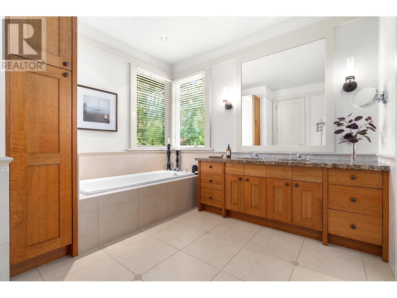 4528 Caulfeild Lane, West Vancouver, British Columbia  V7W 3J6 - Photo 26 - R2959587