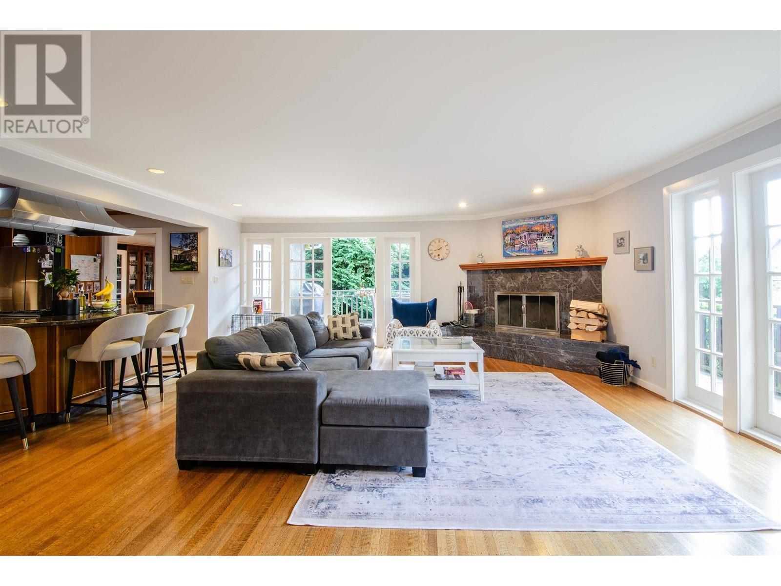 Listing Picture 11 of 40 : 4429 ANGUS DRIVE, Vancouver / 溫哥華 - 魯藝地產 Yvonne Lu Group - MLS Medallion Club Member