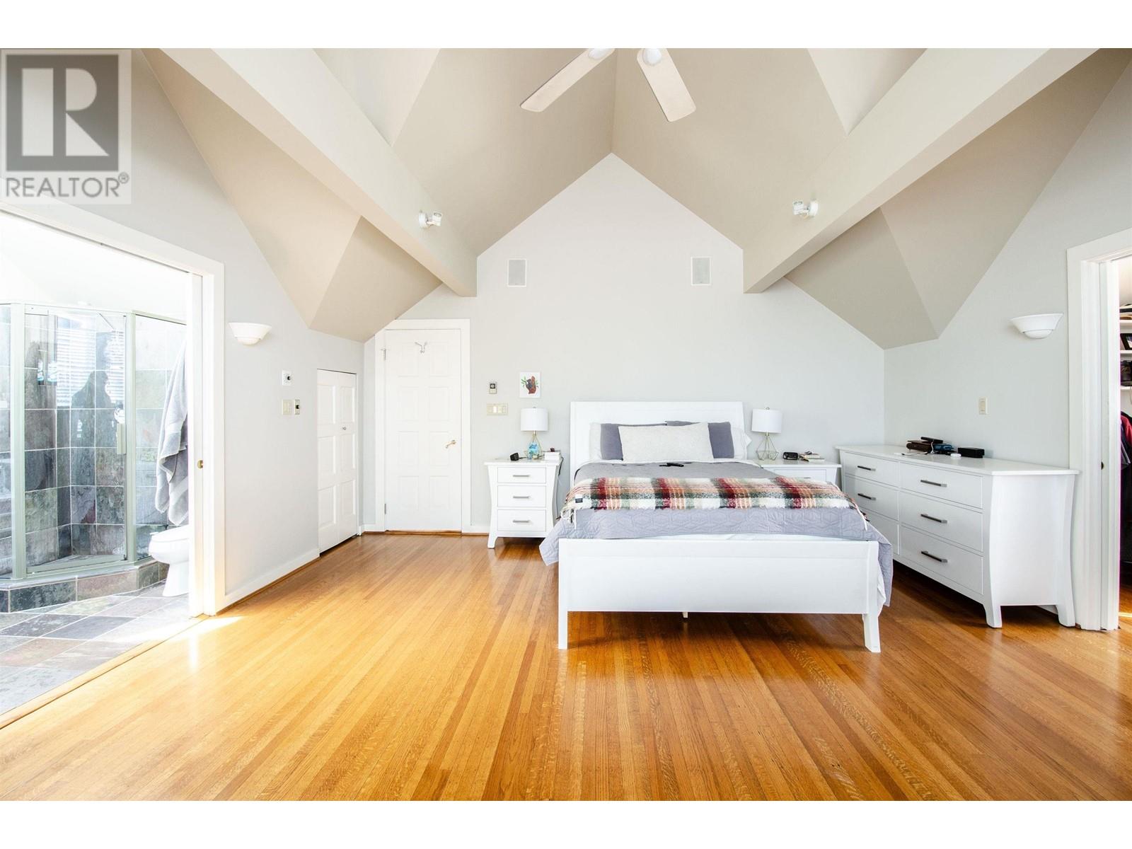 Listing Picture 19 of 40 : 4429 ANGUS DRIVE, Vancouver / 溫哥華 - 魯藝地產 Yvonne Lu Group - MLS Medallion Club Member