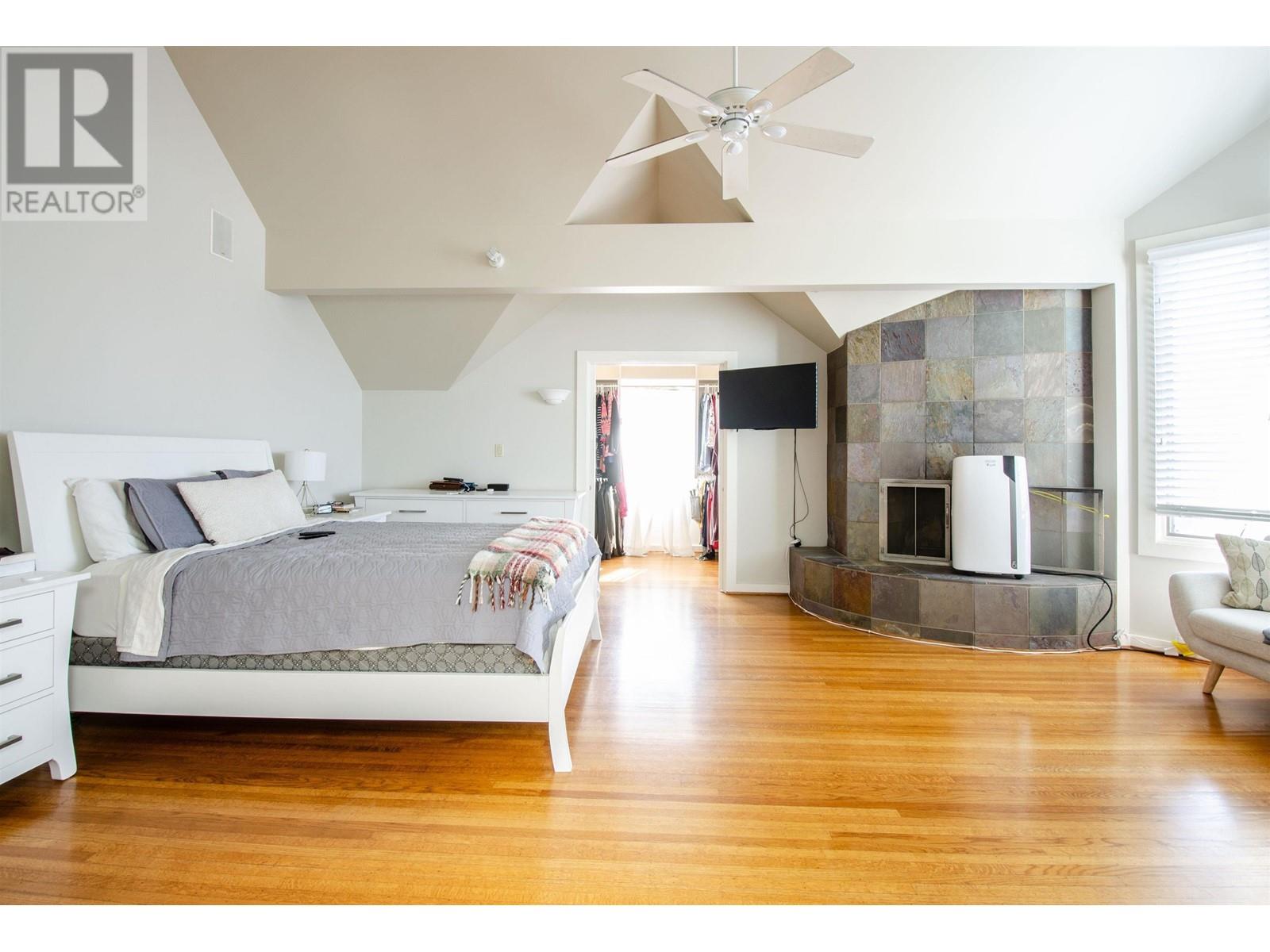 Listing Picture 20 of 40 : 4429 ANGUS DRIVE, Vancouver / 溫哥華 - 魯藝地產 Yvonne Lu Group - MLS Medallion Club Member