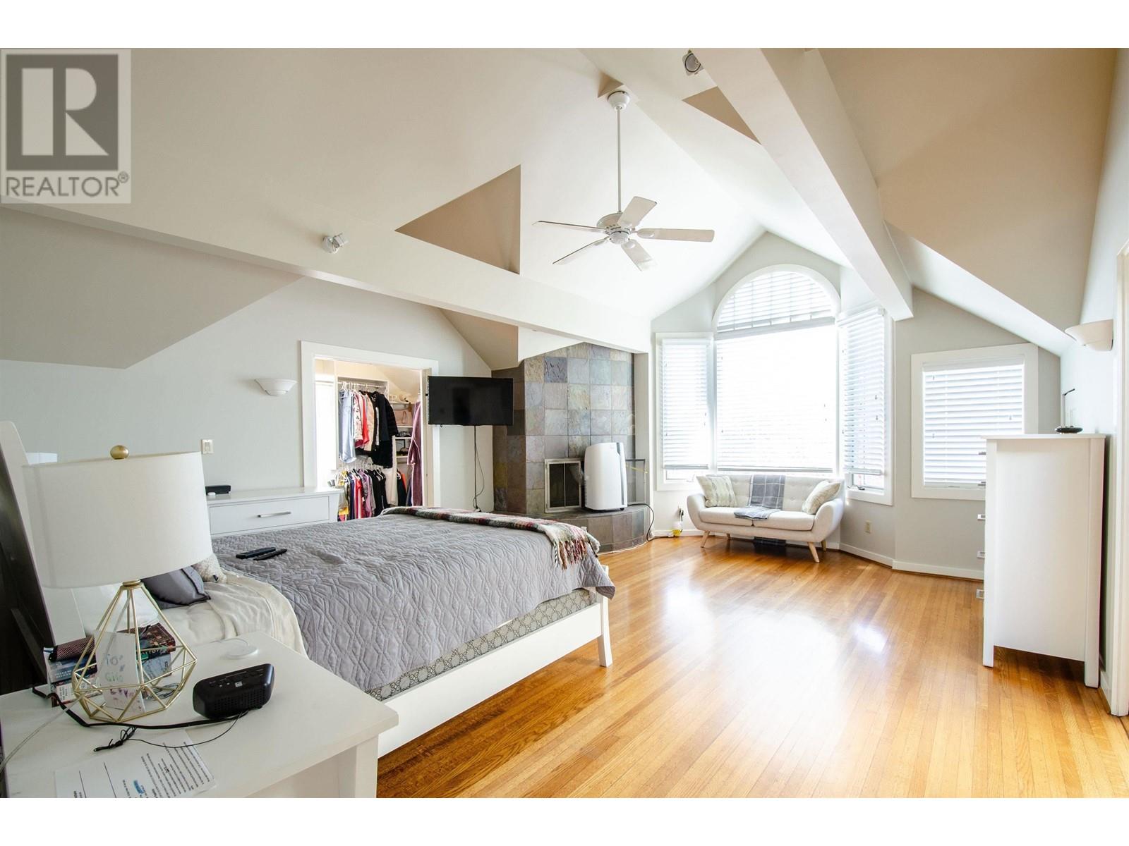 Listing Picture 21 of 40 : 4429 ANGUS DRIVE, Vancouver / 溫哥華 - 魯藝地產 Yvonne Lu Group - MLS Medallion Club Member