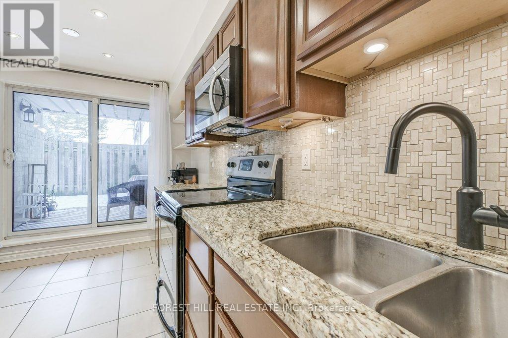 48 - 2170 Bromsgrove Road, Mississauga, Ontario  L5J 4J2 - Photo 7 - W11938099