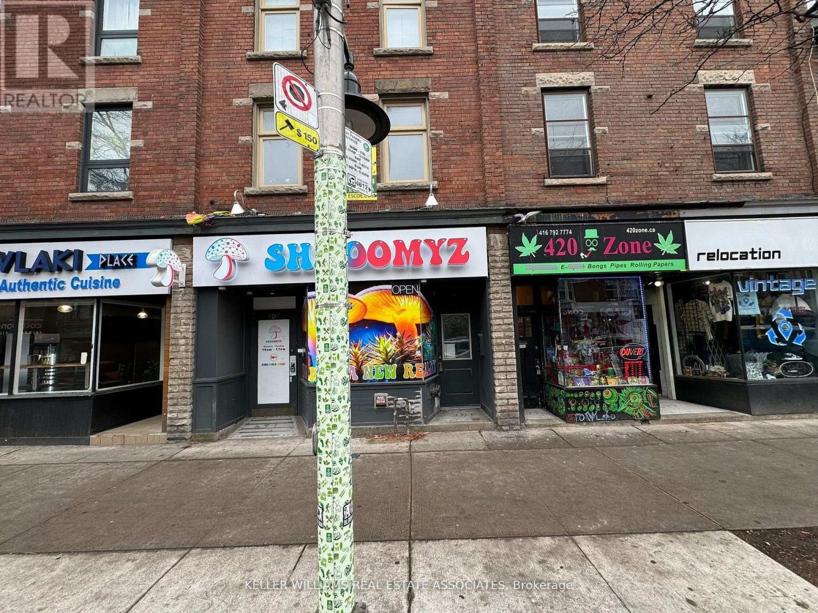 16(3RD) - 497 BLOOR STREET W, Toronto, Ontario