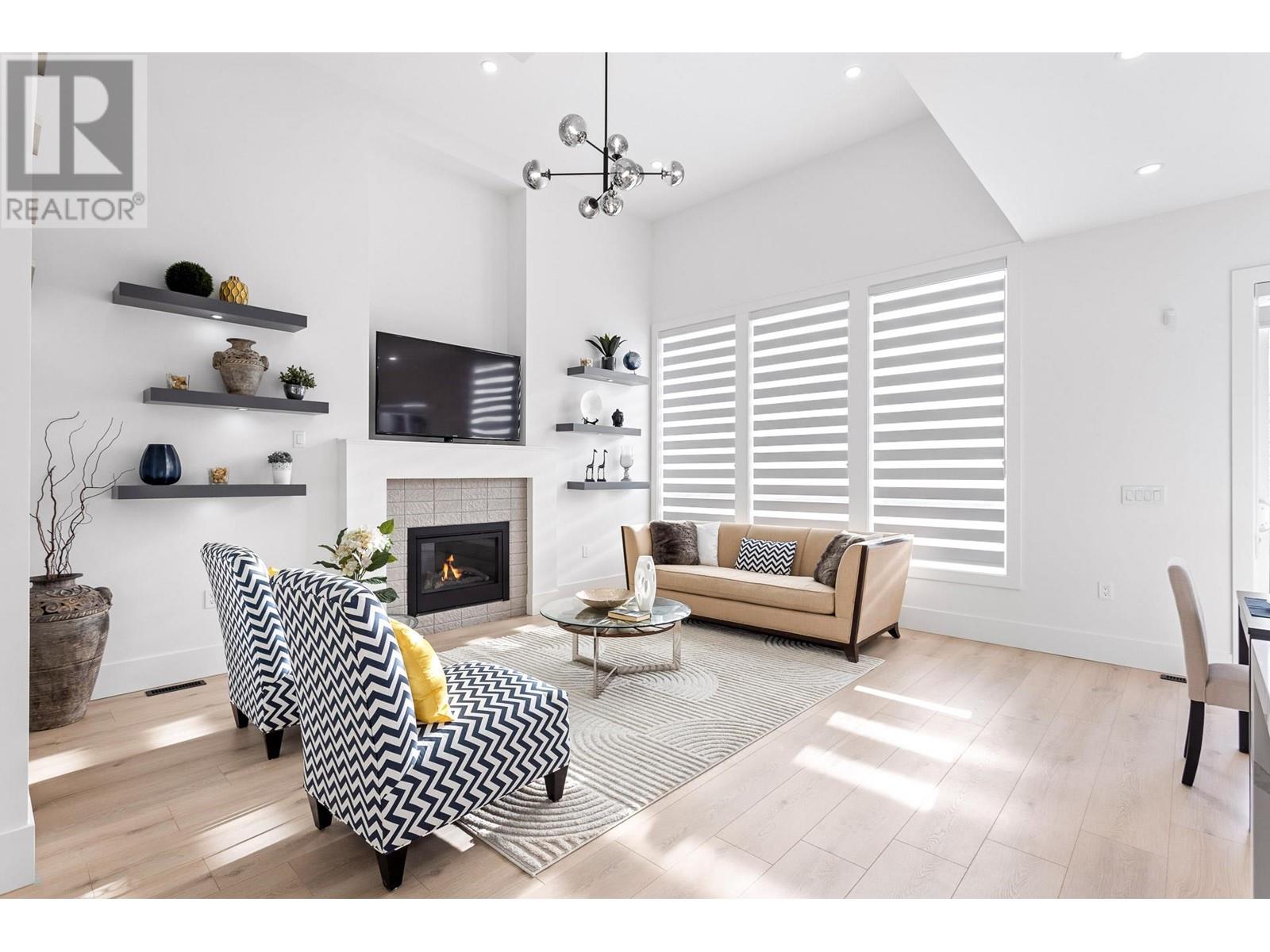 Property at 2472 GLENWOOD AVENUE image 4