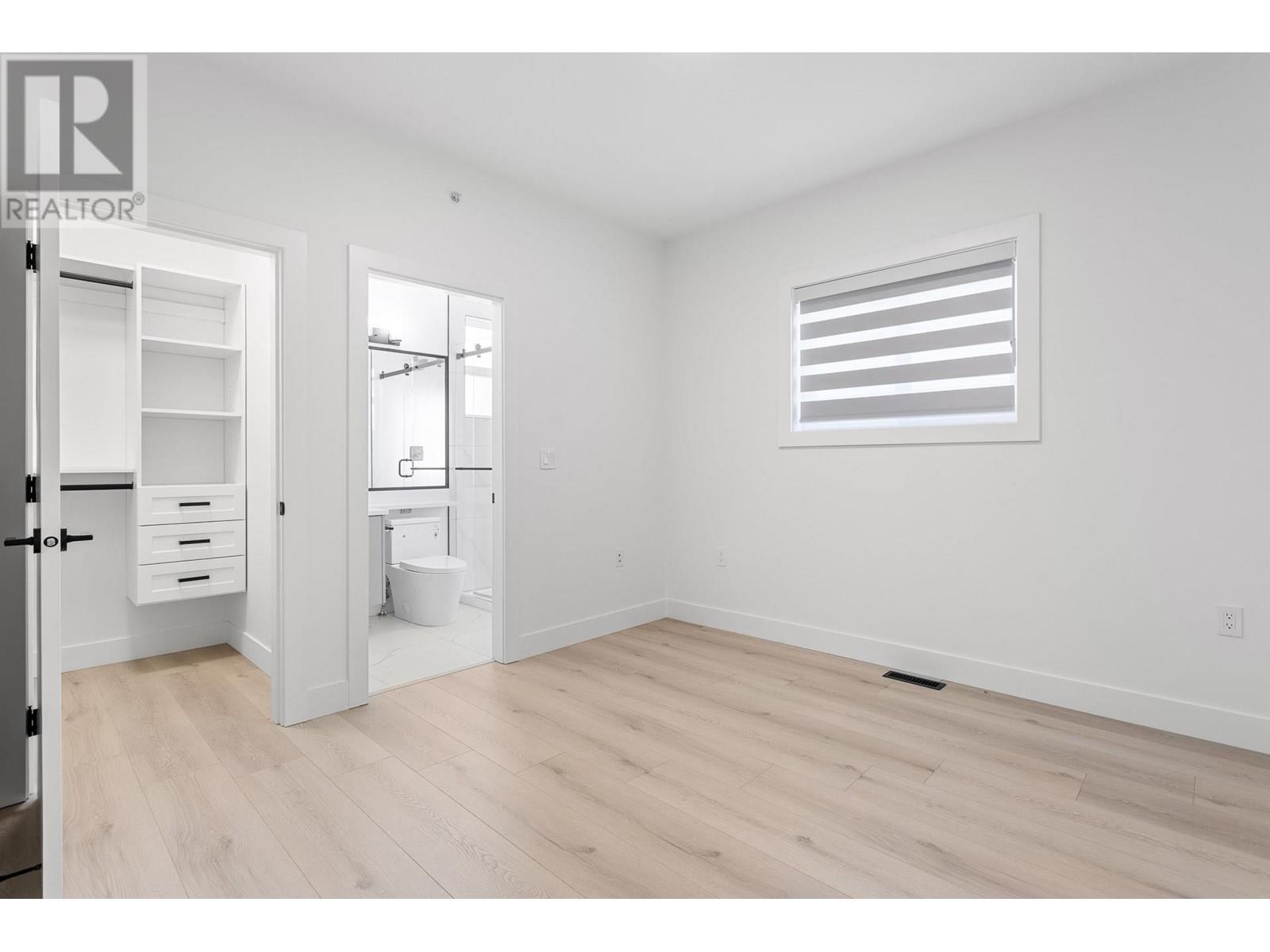 2472 Glenwood Avenue, Port Coquitlam, British Columbia  V3B 1Y8 - Photo 25 - R2959464