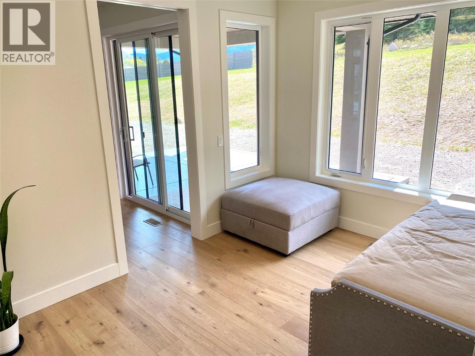 8781 Riverside Drive, Grand Forks, British Columbia V0H 1H0 - Photo 15 - 2479934