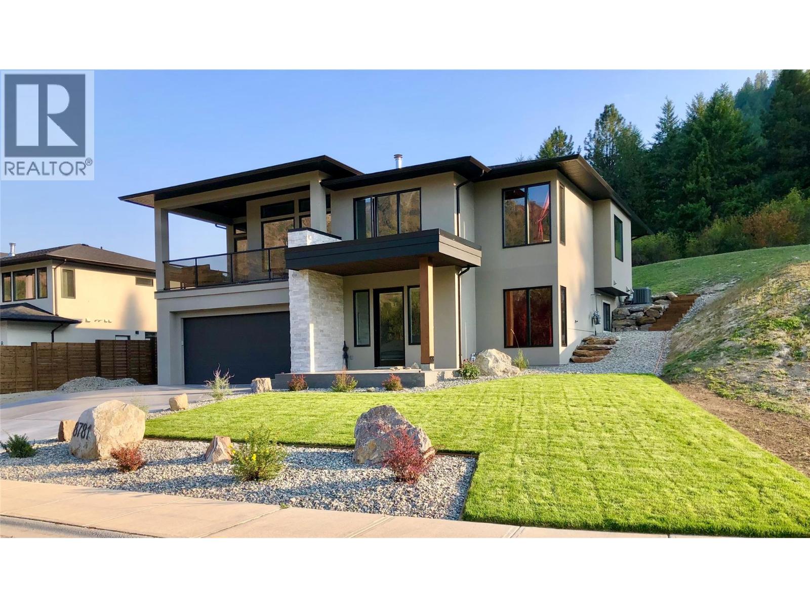 8781 Riverside Drive, Grand Forks, British Columbia V0H 1H0 - Photo 2 - 2479934