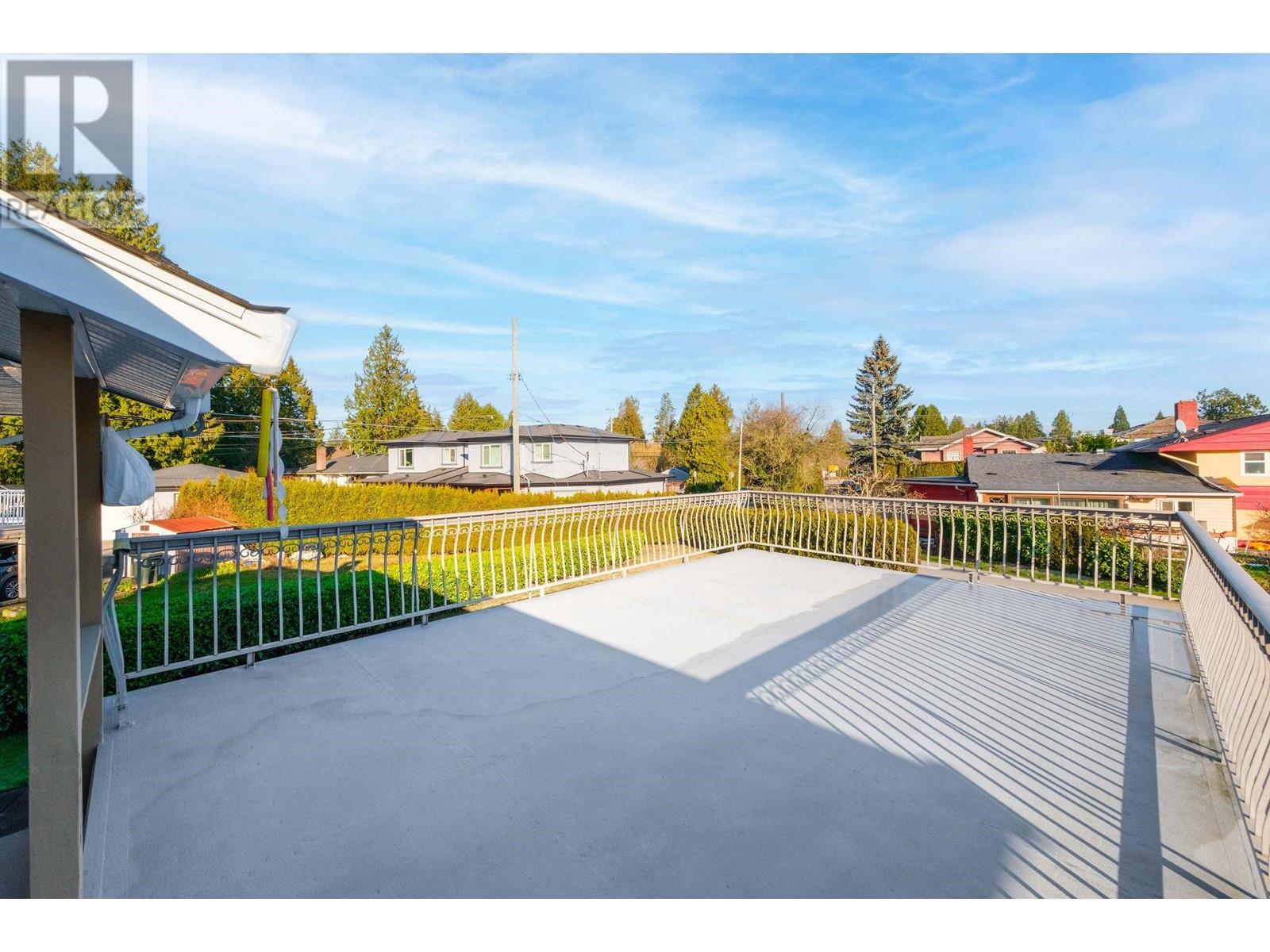 7031 Bryant Court, Burnaby, British Columbia  V5E 1T1 - Photo 12 - R2959623