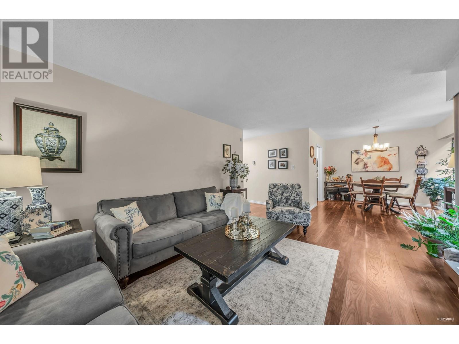 Listing Picture 5 of 24 : 204 2275 W 40TH AVENUE, Vancouver / 溫哥華 - 魯藝地產 Yvonne Lu Group - MLS Medallion Club Member