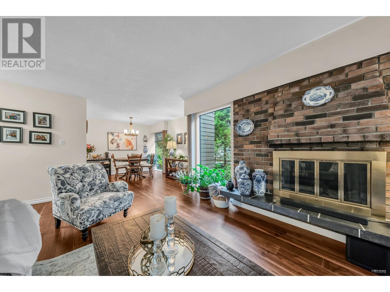 204 2275 W 40TH AVENUE, Vancouver