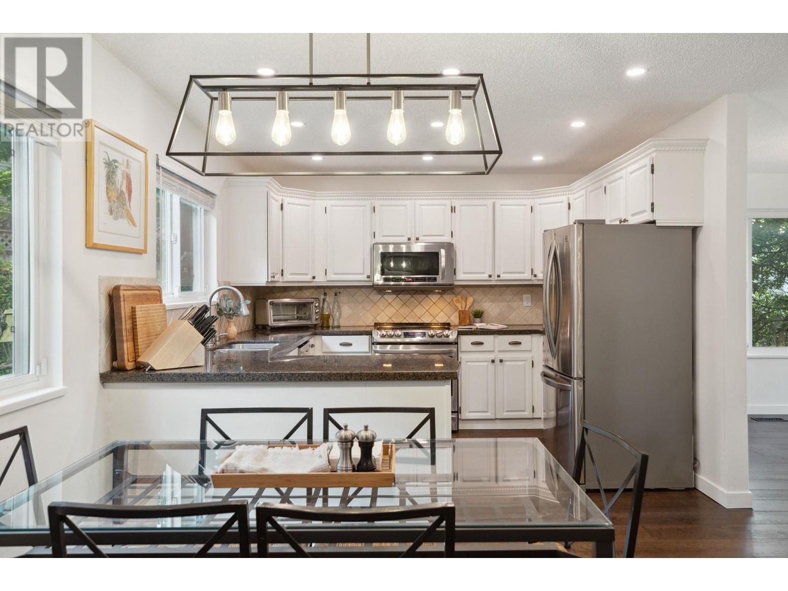 1613 Hemlock Place, Port Moody, British Columbia  V3H 4A7 - Photo 22 - R2958061