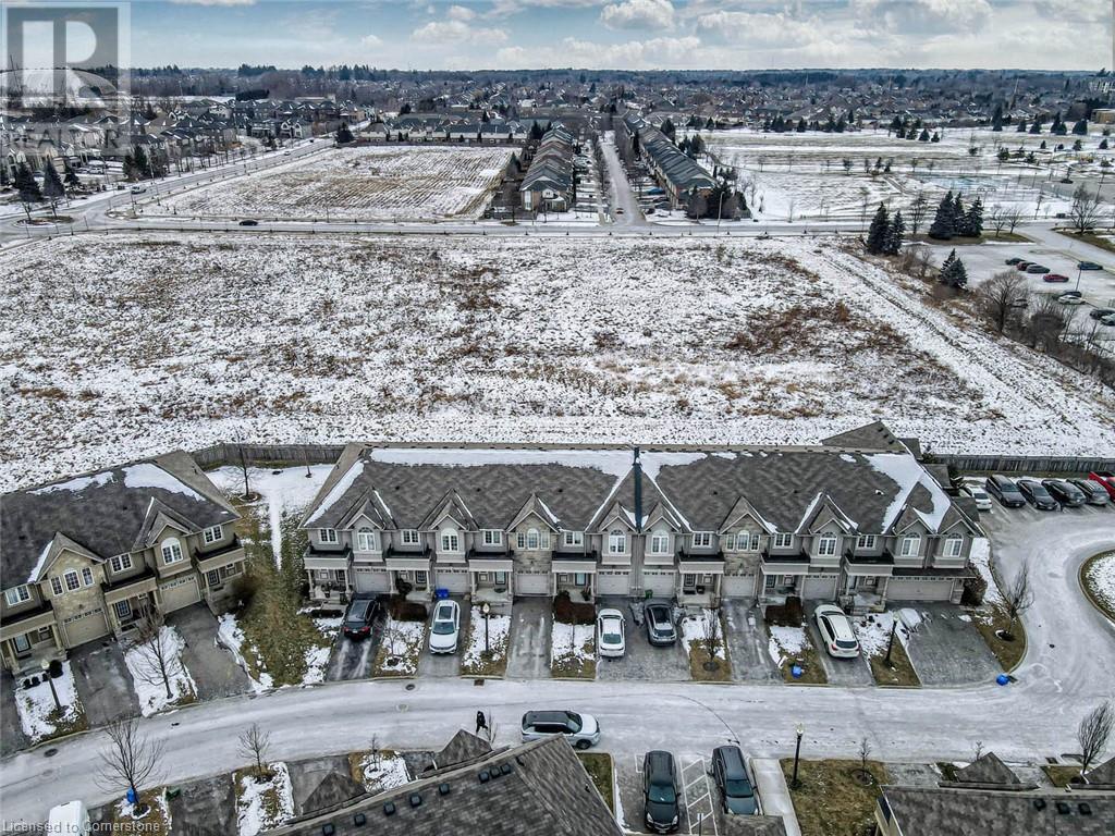 Property at 370 STONEHENGE Drive Unit# 9 image 2