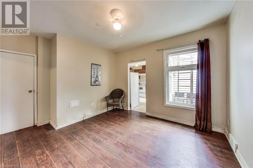 208 East Avenue N, Hamilton, Ontario  L8L 5J3 - Photo 4 - 40692980