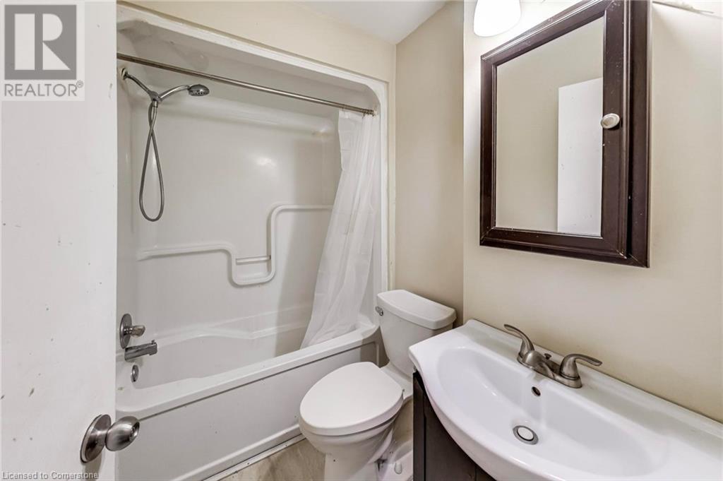 208 East Avenue N, Hamilton, Ontario  L8L 5J3 - Photo 10 - 40692980