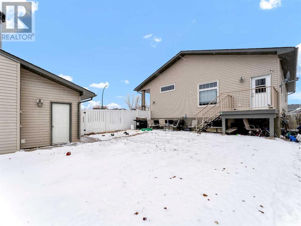 165 Hunt Crescent Ne, Medicine Hat, Alberta  T1C 1Y5 - Photo 33 - A2189704