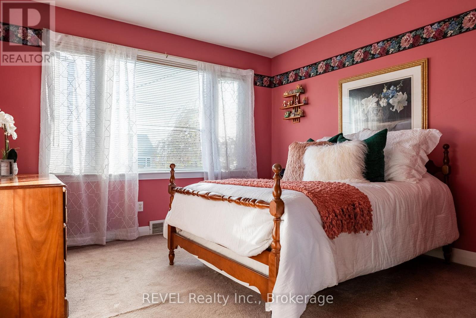 6771 Dunn Street, Niagara Falls, Ontario  L2G 2R3 - Photo 7 - X11938290