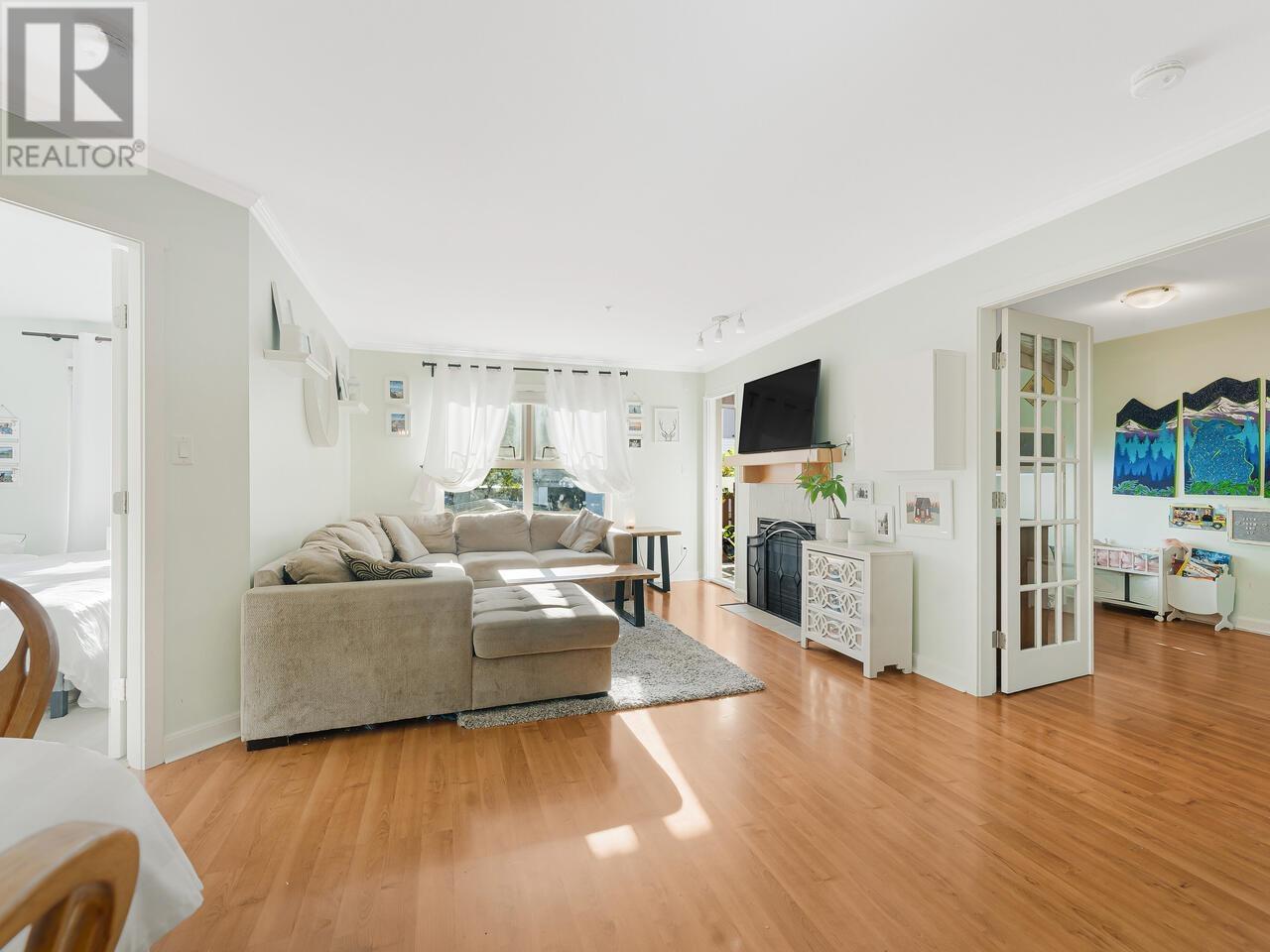 205 38 Seventh Avenue, New Westminster, British Columbia  V3L 5W2 - Photo 12 - R2957296