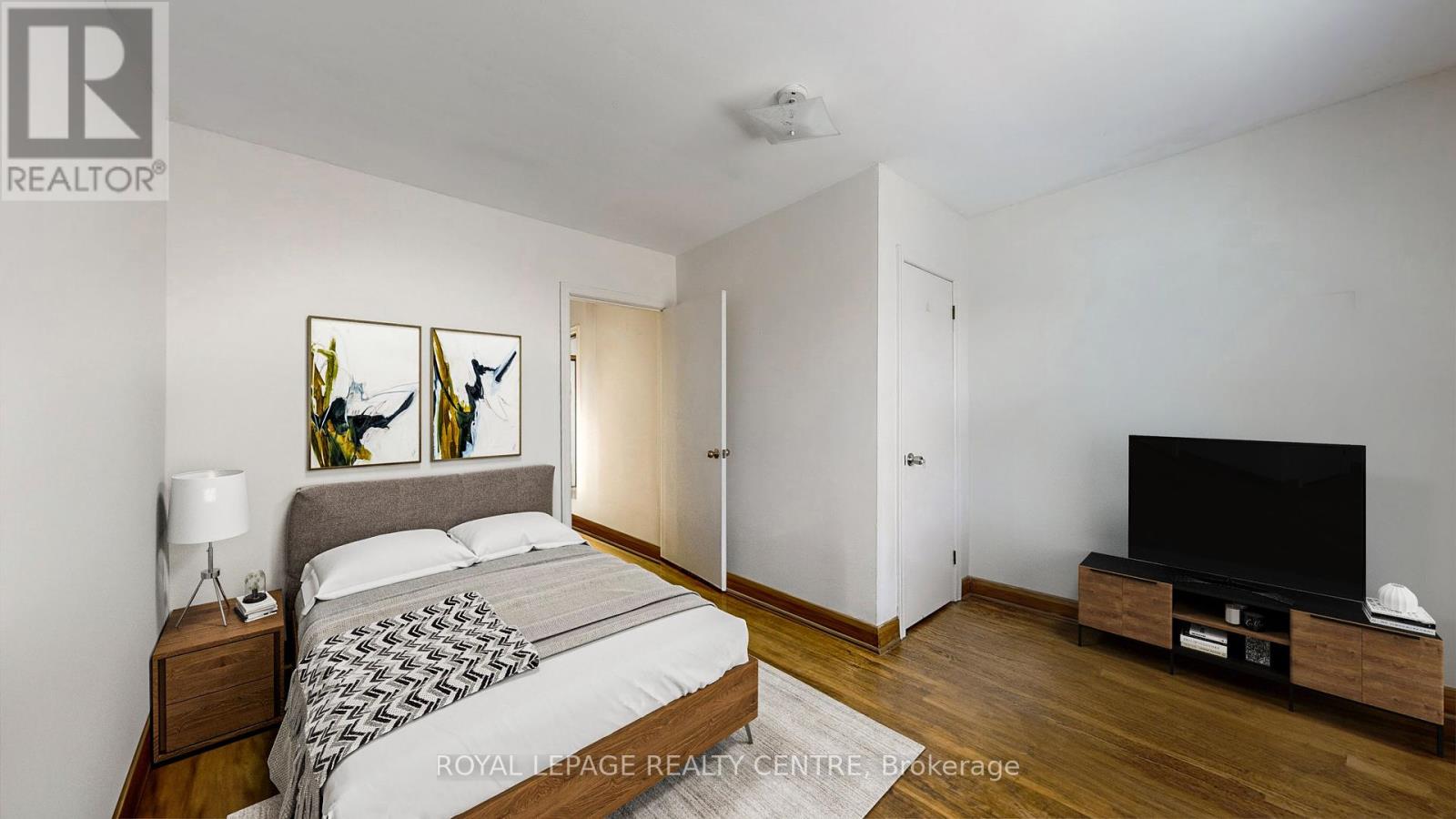 706 The Queensway, Toronto, Ontario  M8Y 1L3 - Photo 10 - W11938296