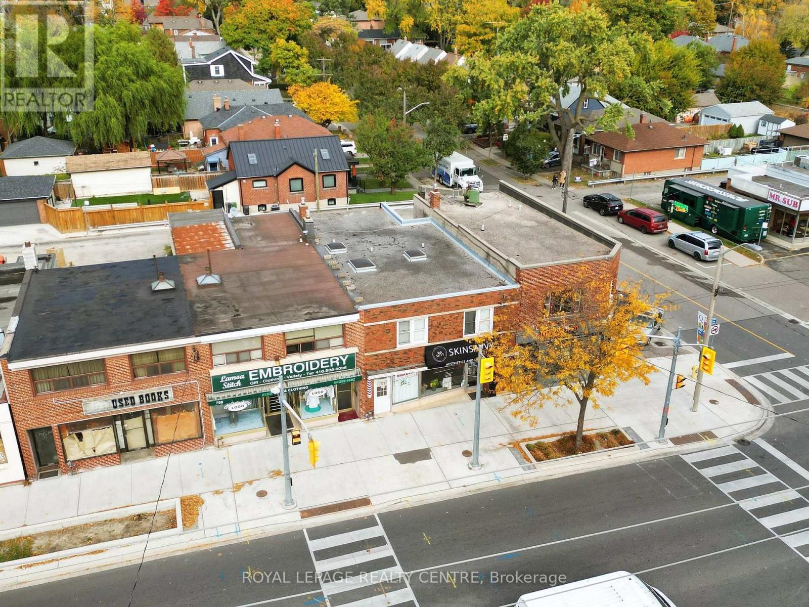 706 The Queensway, Toronto, Ontario  M8Y 1L3 - Photo 23 - W11938296