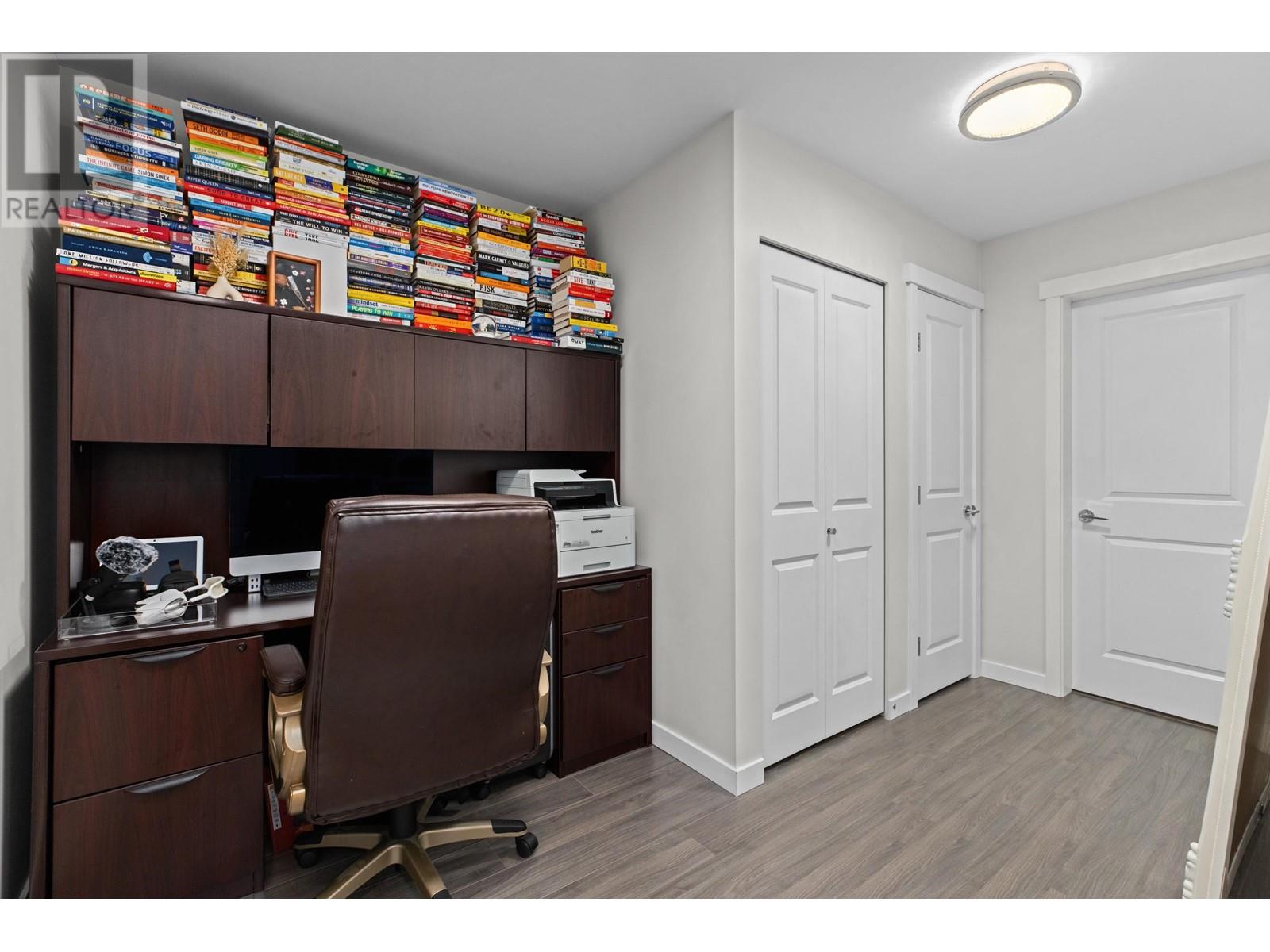 Listing Picture 24 of 38 : 412 9551 ALEXANDRA ROAD, Richmond / 烈治文 - 魯藝地產 Yvonne Lu Group - MLS Medallion Club Member