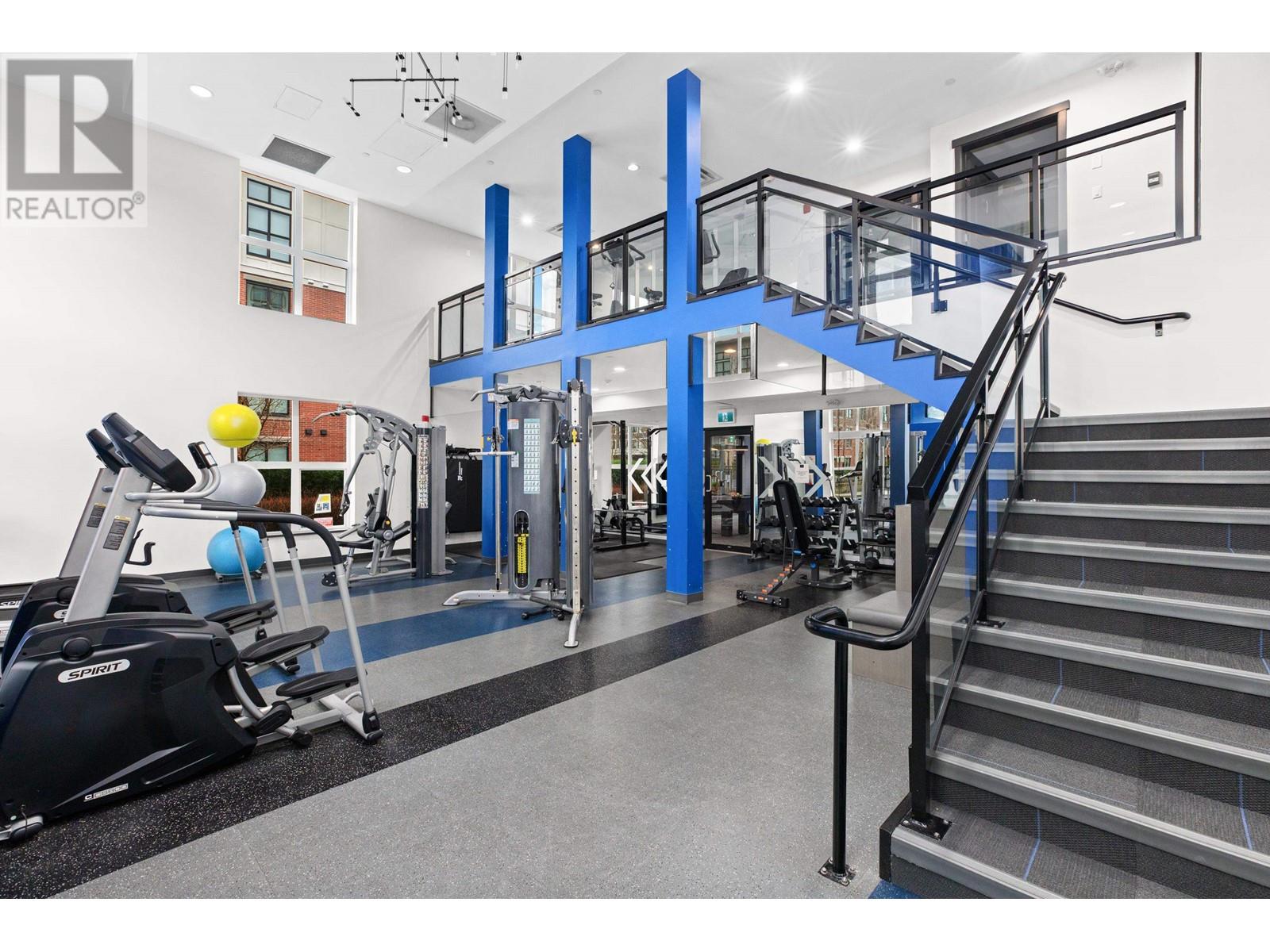 Listing Picture 30 of 38 : 412 9551 ALEXANDRA ROAD, Richmond / 烈治文 - 魯藝地產 Yvonne Lu Group - MLS Medallion Club Member