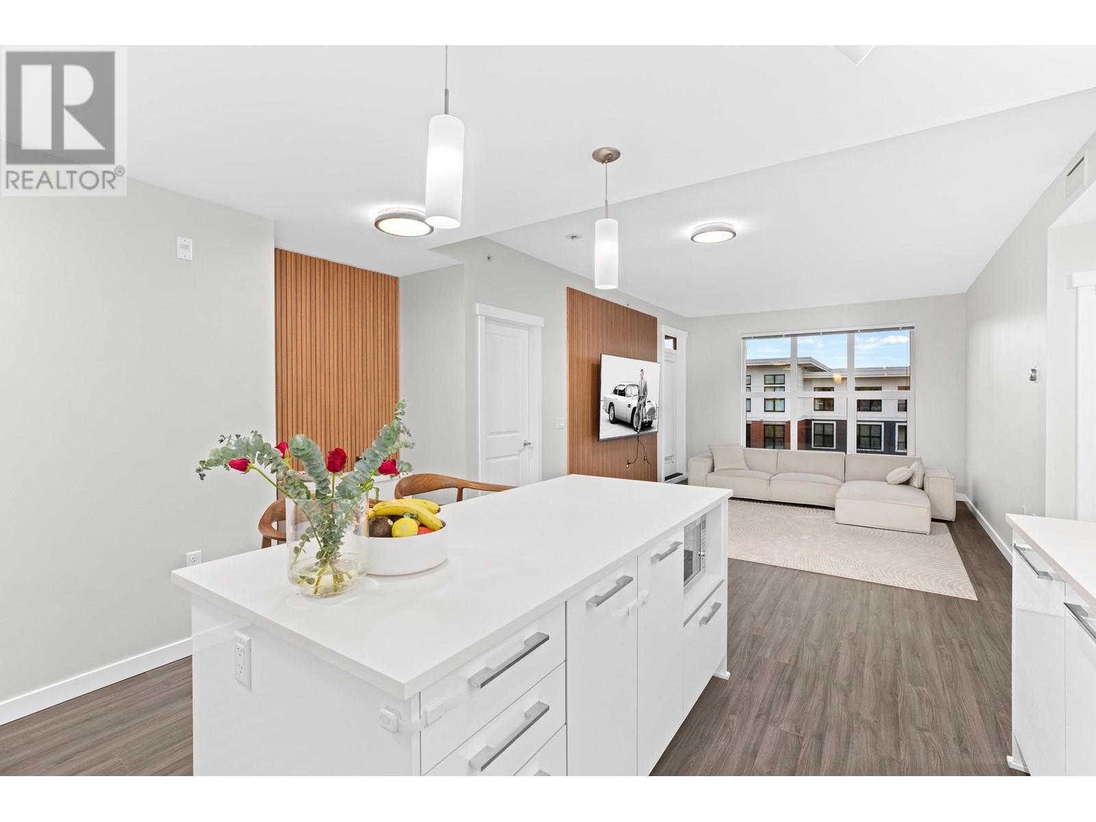 Listing Picture 9 of 38 : 412 9551 ALEXANDRA ROAD, Richmond / 烈治文 - 魯藝地產 Yvonne Lu Group - MLS Medallion Club Member