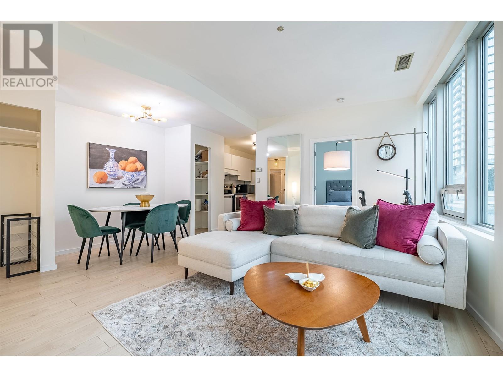 311 989 Nelson Street, Vancouver, British Columbia  V6Z 2S1 - Photo 1 - R2959654