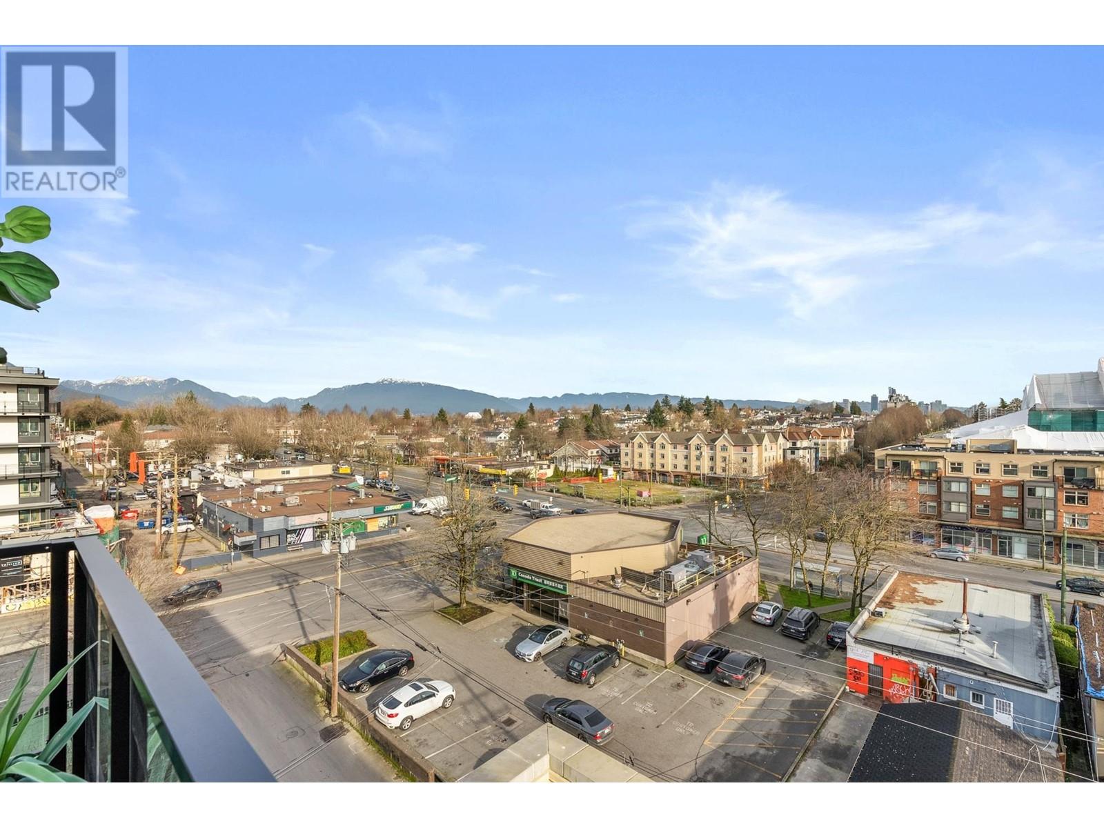 Listing Picture 16 of 39 : 605 2550 GARDEN DRIVE, Vancouver / 溫哥華 - 魯藝地產 Yvonne Lu Group - MLS Medallion Club Member