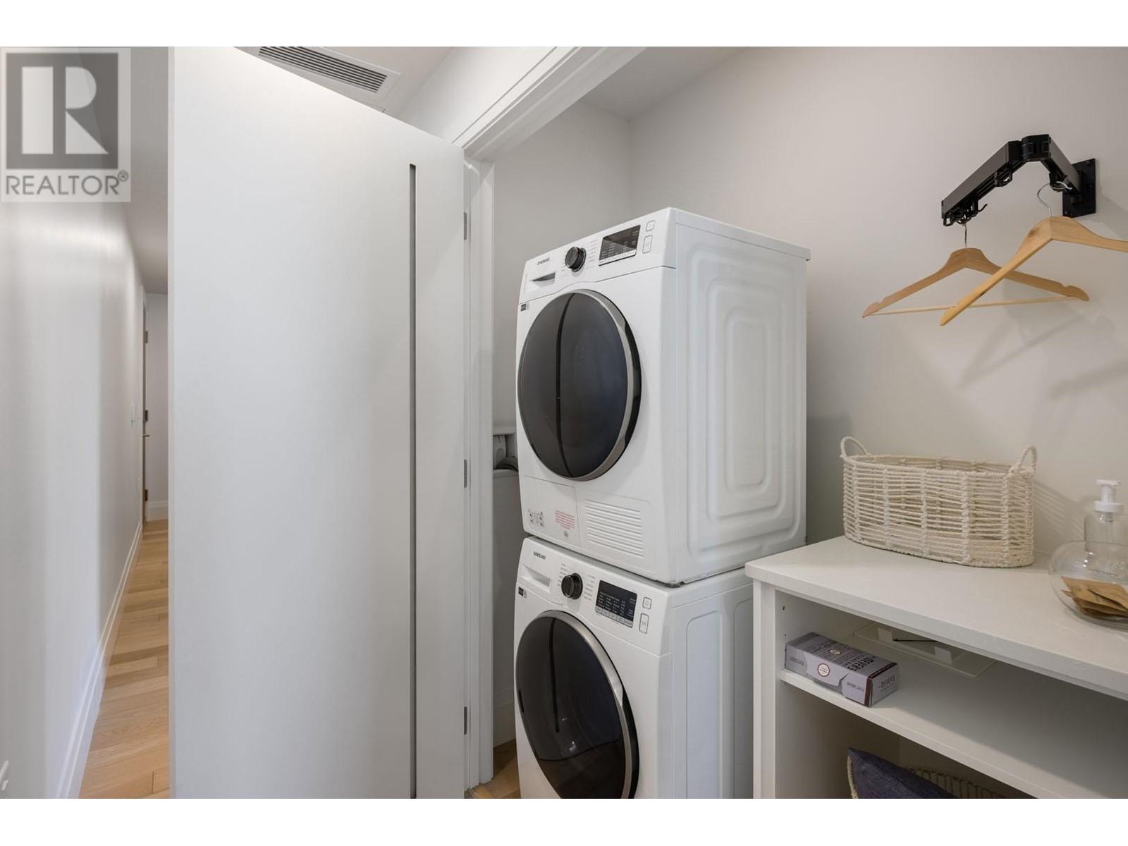 Listing Picture 27 of 39 : 605 2550 GARDEN DRIVE, Vancouver / 溫哥華 - 魯藝地產 Yvonne Lu Group - MLS Medallion Club Member