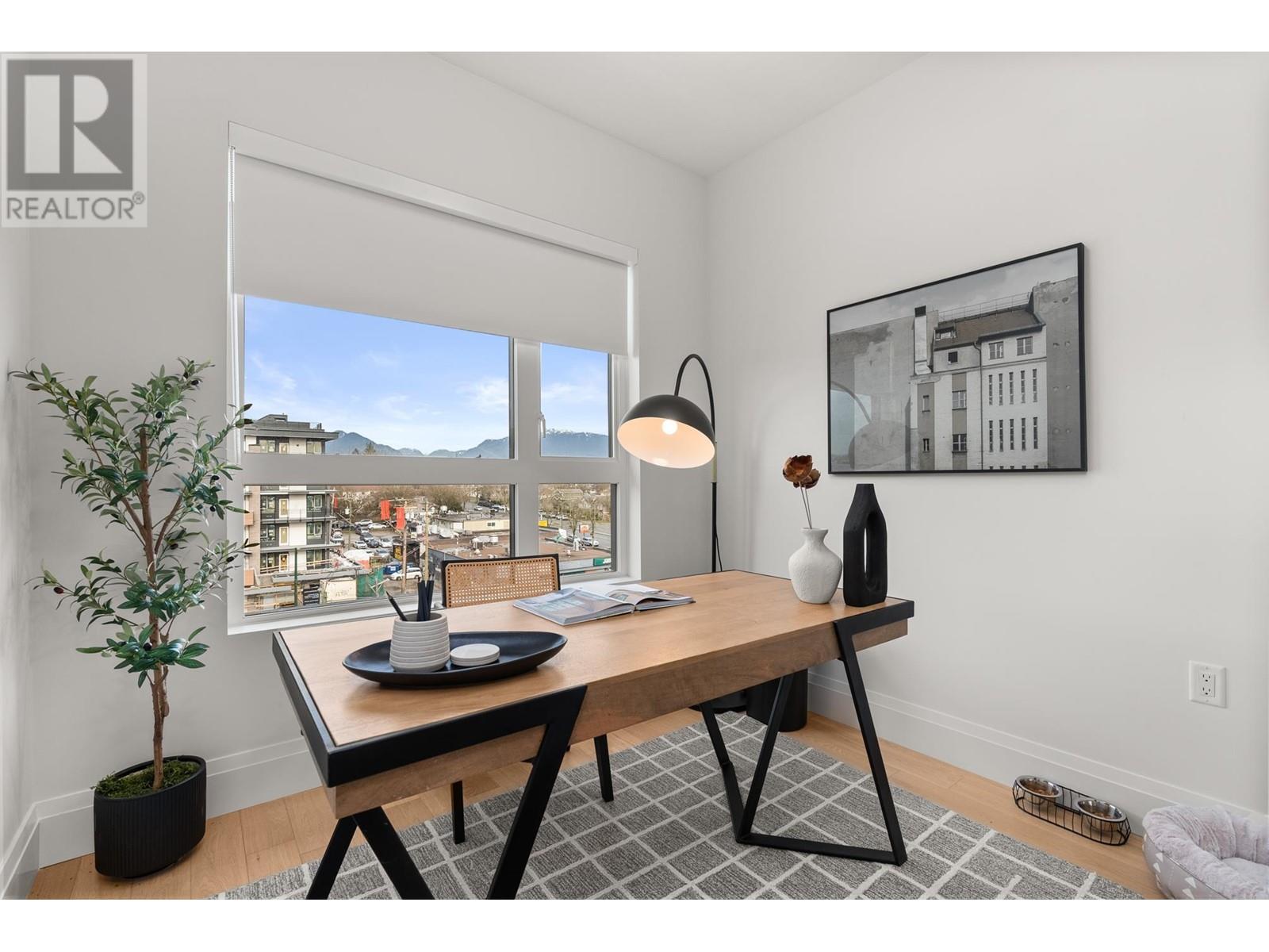 Listing Picture 29 of 39 : 605 2550 GARDEN DRIVE, Vancouver / 溫哥華 - 魯藝地產 Yvonne Lu Group - MLS Medallion Club Member