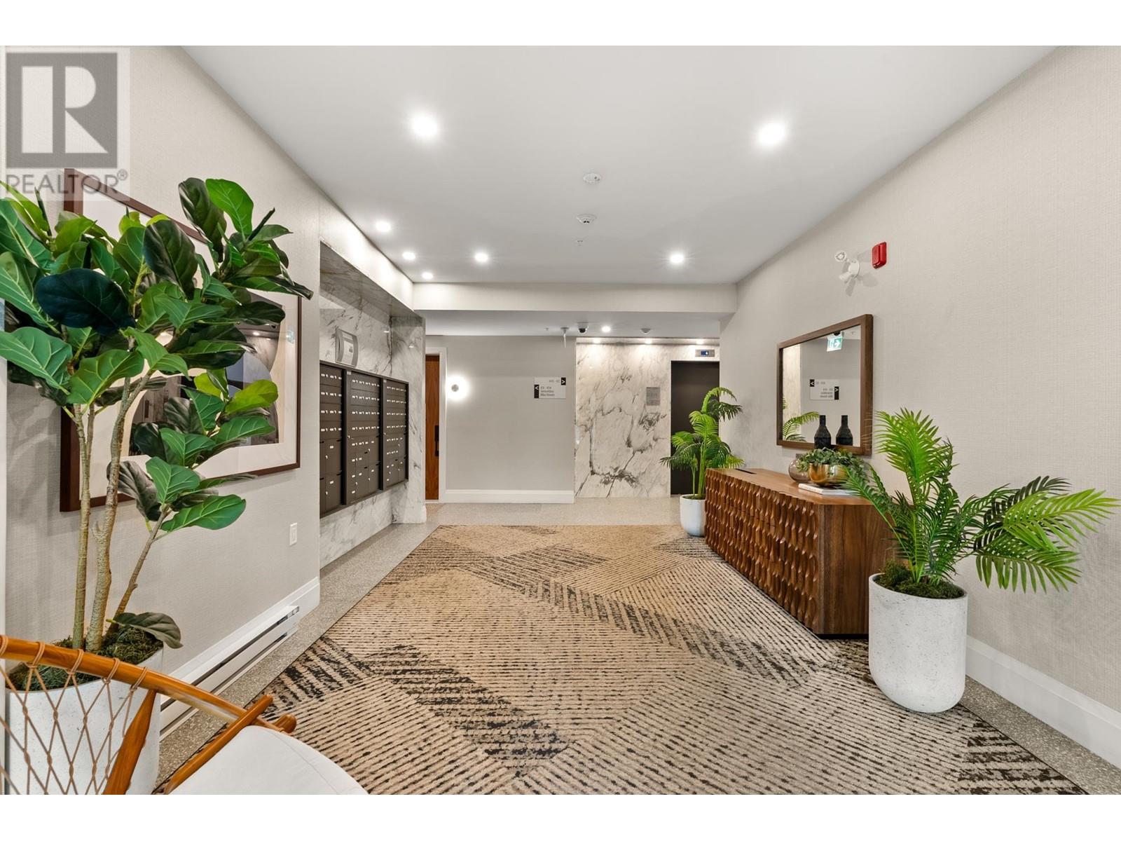 Listing Picture 35 of 39 : 605 2550 GARDEN DRIVE, Vancouver / 溫哥華 - 魯藝地產 Yvonne Lu Group - MLS Medallion Club Member