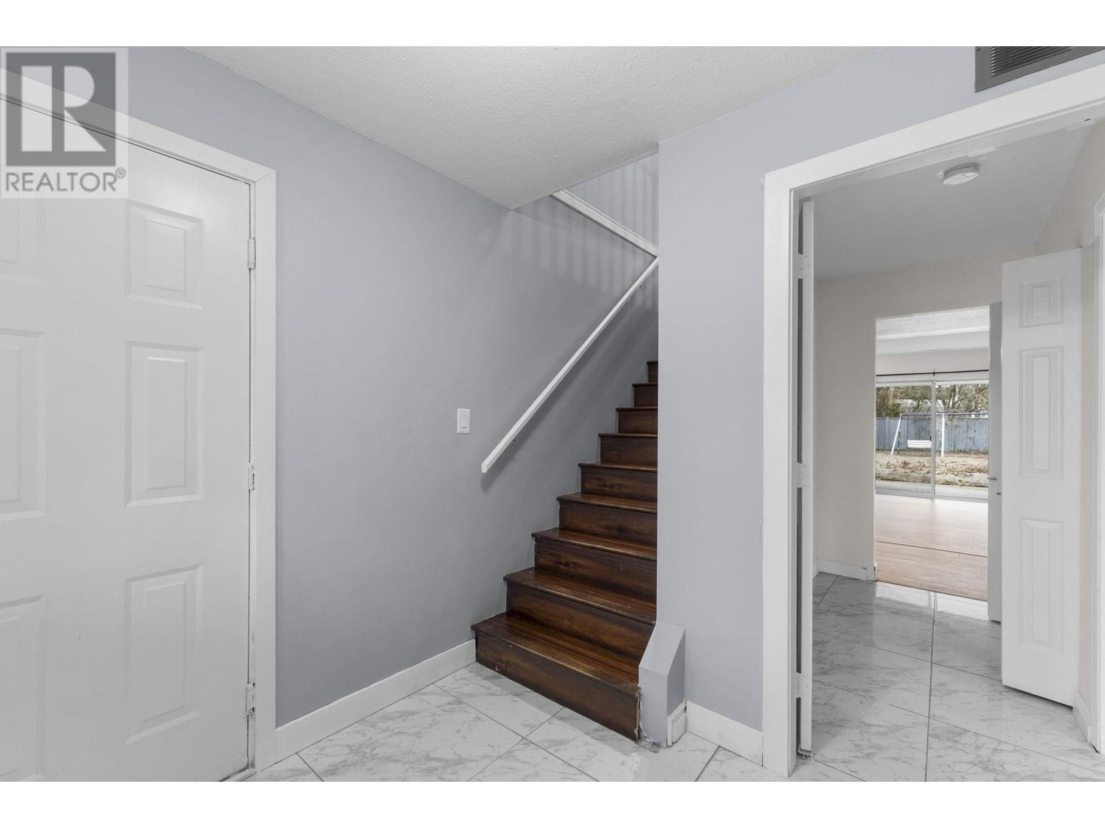 Property at 12240 230 STREET image 2
