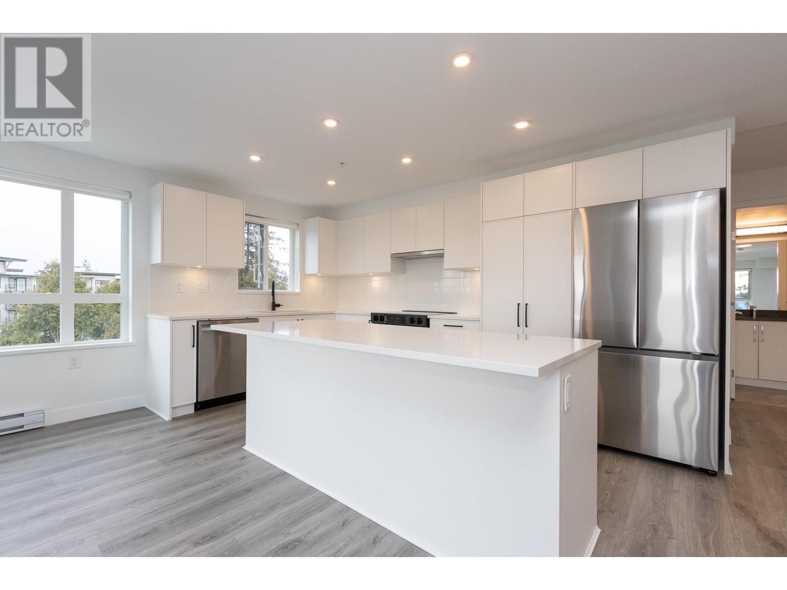 302 22575 Brown Avenue, Maple Ridge, British Columbia  V2X 6W2 - Photo 4 - R2959646