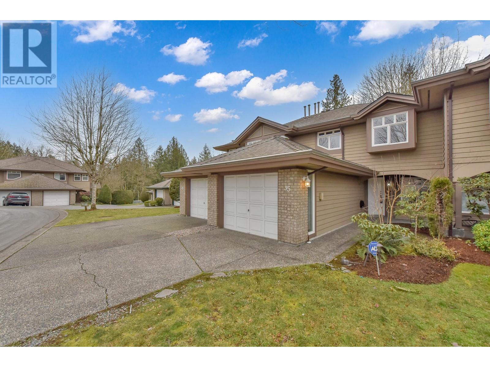 35 11737 236 Street, Maple Ridge, British Columbia V4R 2E5 - Photo 1 - R2958917