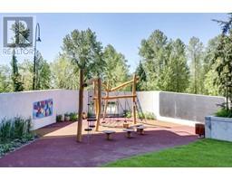 2104 200 KLAHANIE COURT