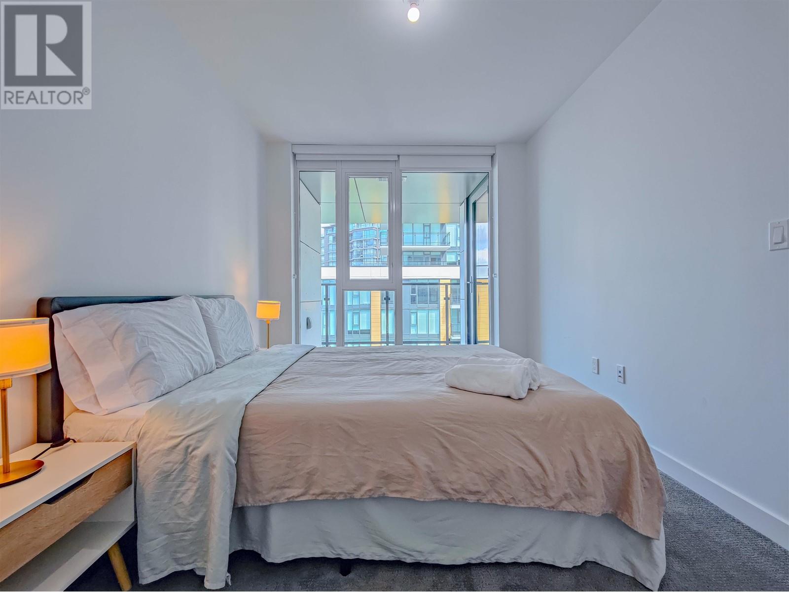 Listing Picture 14 of 16 : 901 8155 CAPSTAN WAY, Richmond / 烈治文 - 魯藝地產 Yvonne Lu Group - MLS Medallion Club Member